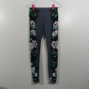 Fila Sport Flower Print Leggings Size Medium